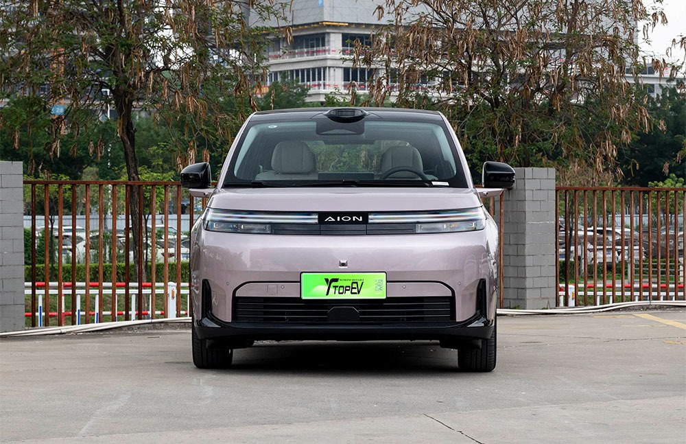 imgi_3_1_3(116) AION N60 2026– Ready for Export From China | Cars Delivered From China - Chinese Cars Ready for Senegal - Image 1