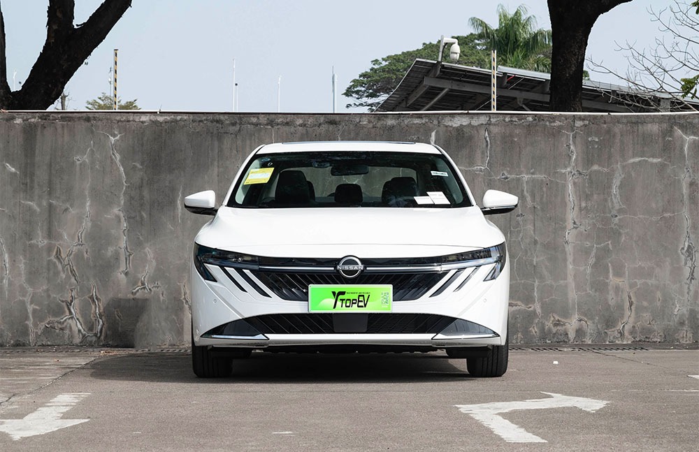 imgi_3_1_3(81) (1) Nissan Sylphy 2026– Ready for Export From China | China Auto Export - Voitures de Chine pour le Sénégal - Image 1